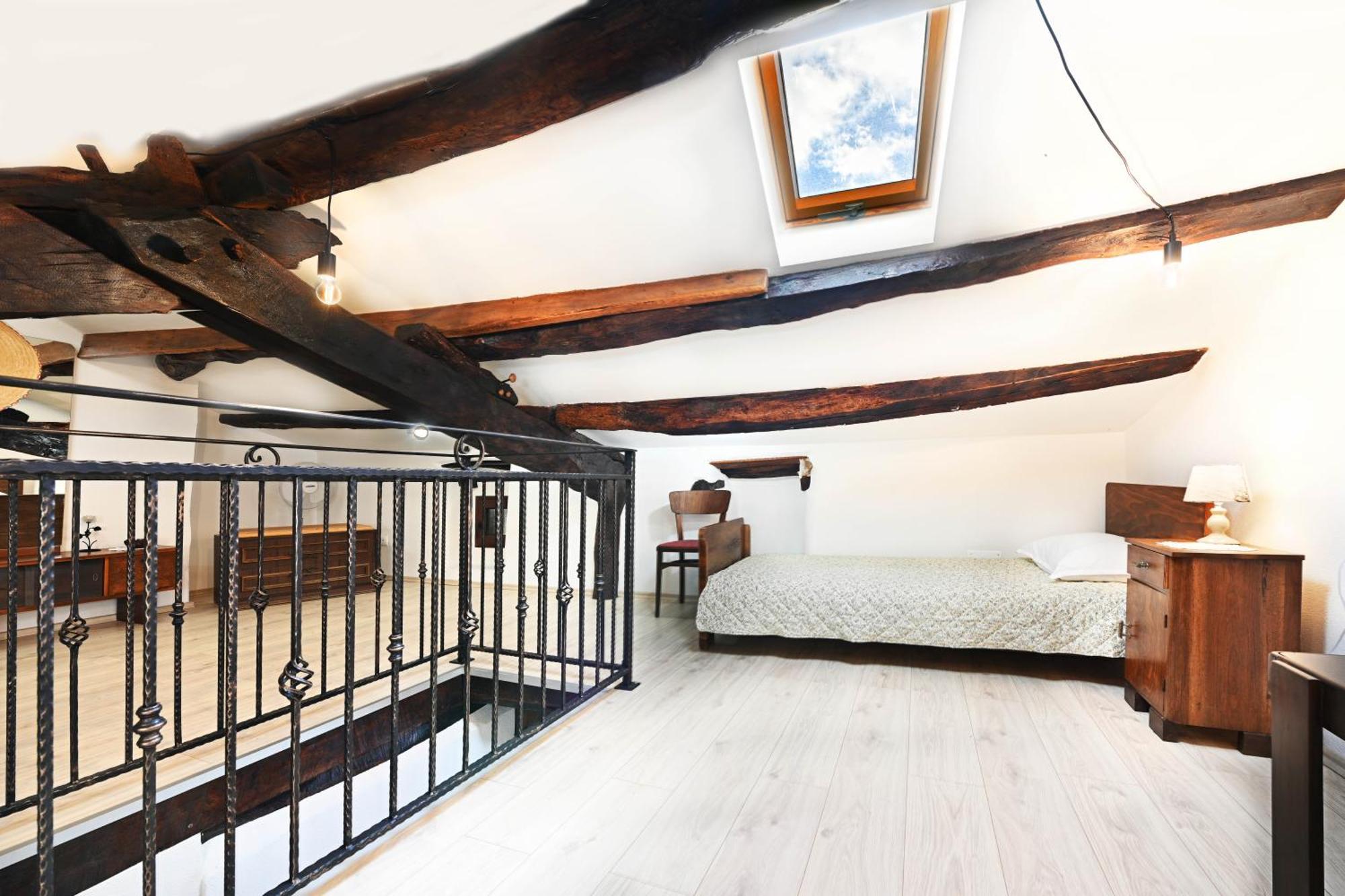 Apartman Studio Baladur Roč Eksteriør bilde
