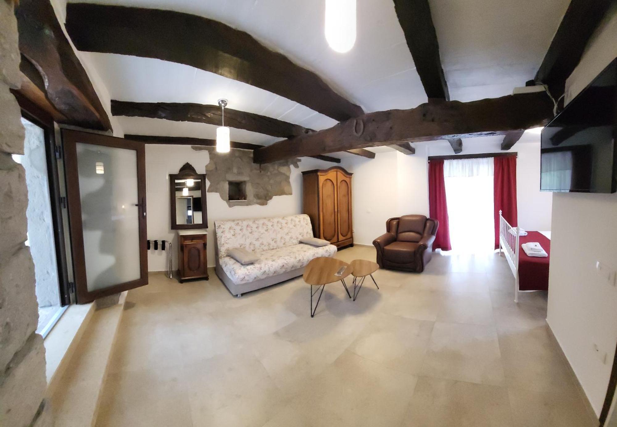 Apartman Studio Baladur Roč Eksteriør bilde